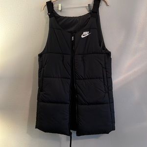 Nike reversible puffer vest